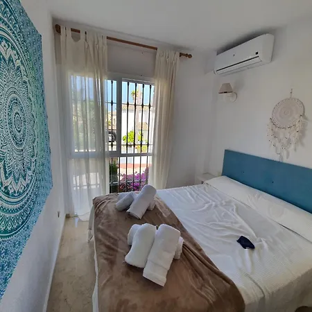 Pareada El Rodeito Con Piscina Propia *