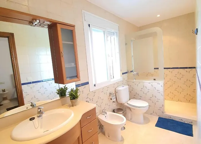 Pareada El Rodeito Con Piscina Propia * Marbella