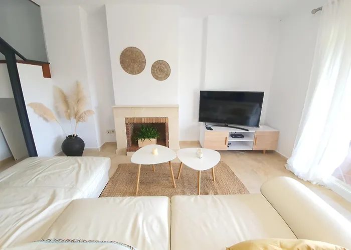 Pareada El Rodeito Con Piscina Propia Prázdninový dům Marbella