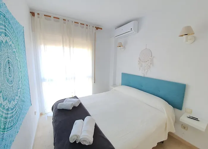 Pareada El Rodeito Con Piscina Propia *