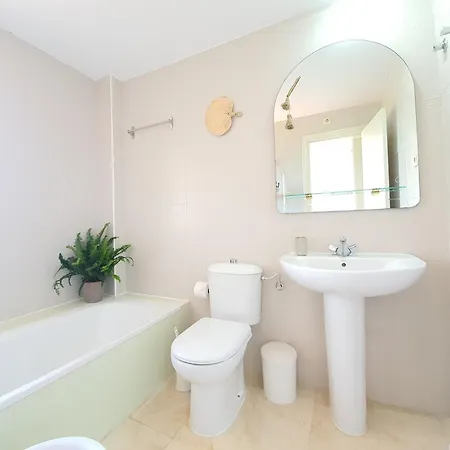 Prázdninový dům Pareada El Rodeito Con Piscina Propia Marbella