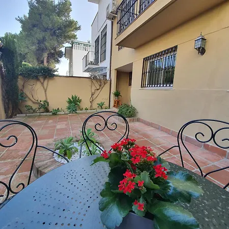 Holiday home Pareada El Rodeito Con Piscina Propia