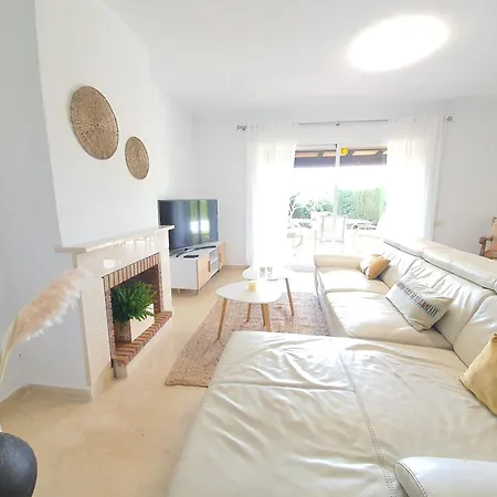 Holiday home Pareada El Rodeito Con Piscina Propia *